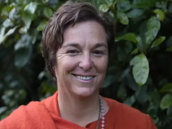 Swami Karma Karuna Saraswati,
                            Health & Wellness, Health & Wellness
                            Expert at Sommersonnenwende-Symposium